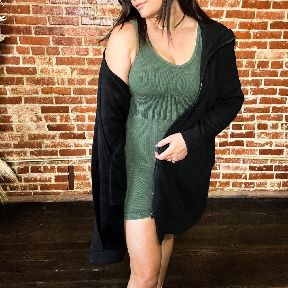 Ribbed Washed Romper - Picture 2 of 5